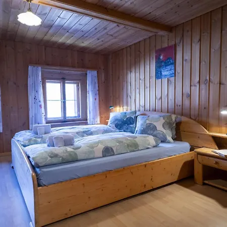 Chasa Campell * Ardez