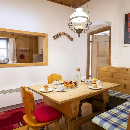 Chasa Campell * Ardez