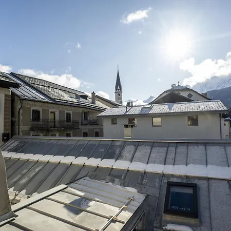 Lejlighed Chasa Campell